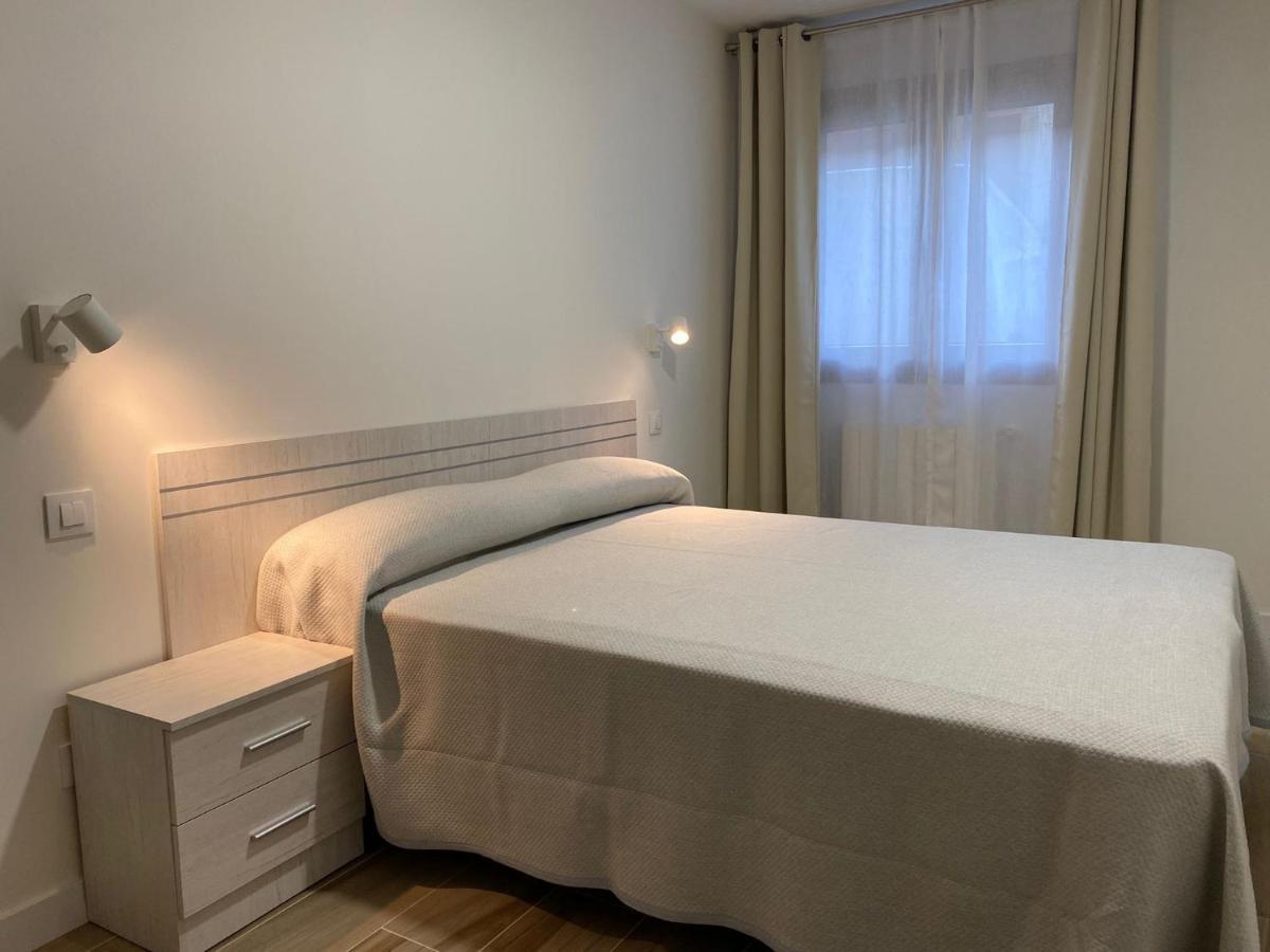 Apartamentos Torreones De カルテス エクステリア 写真
