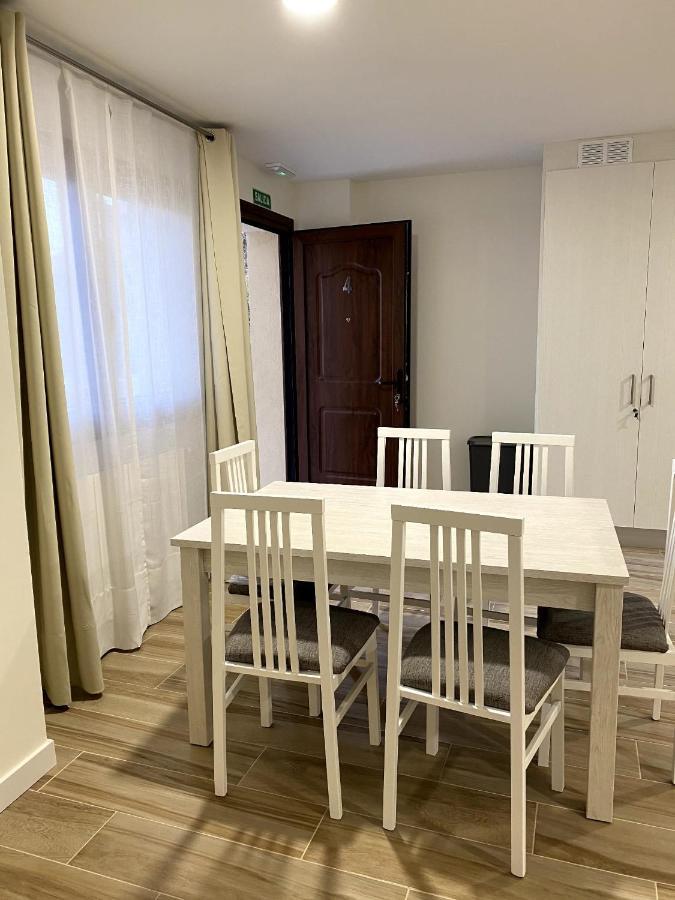 Apartamentos Torreones De カルテス エクステリア 写真
